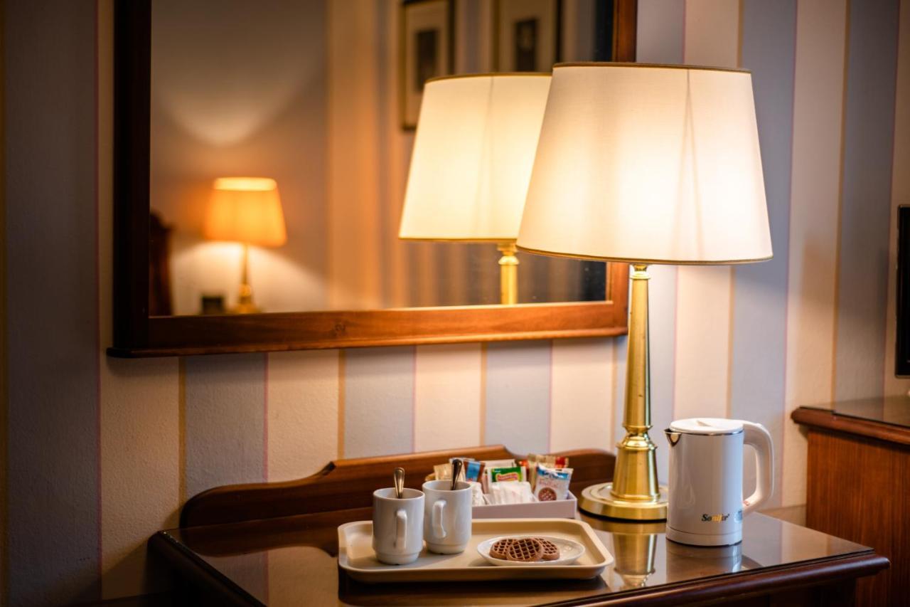 Park Hotel Regina - With Air-Condition And Pool Bagni di Lucca Bagian luar foto
